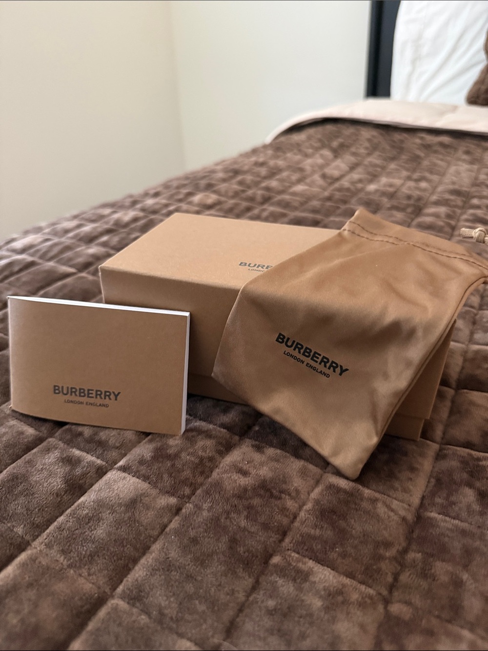 Burberry Sunglass Storage Pouch with Branded Box and Card